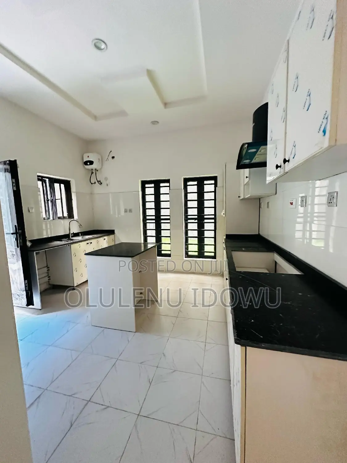 Furnished 5bdrm Duplex in Alimosho for sale in Alimosho