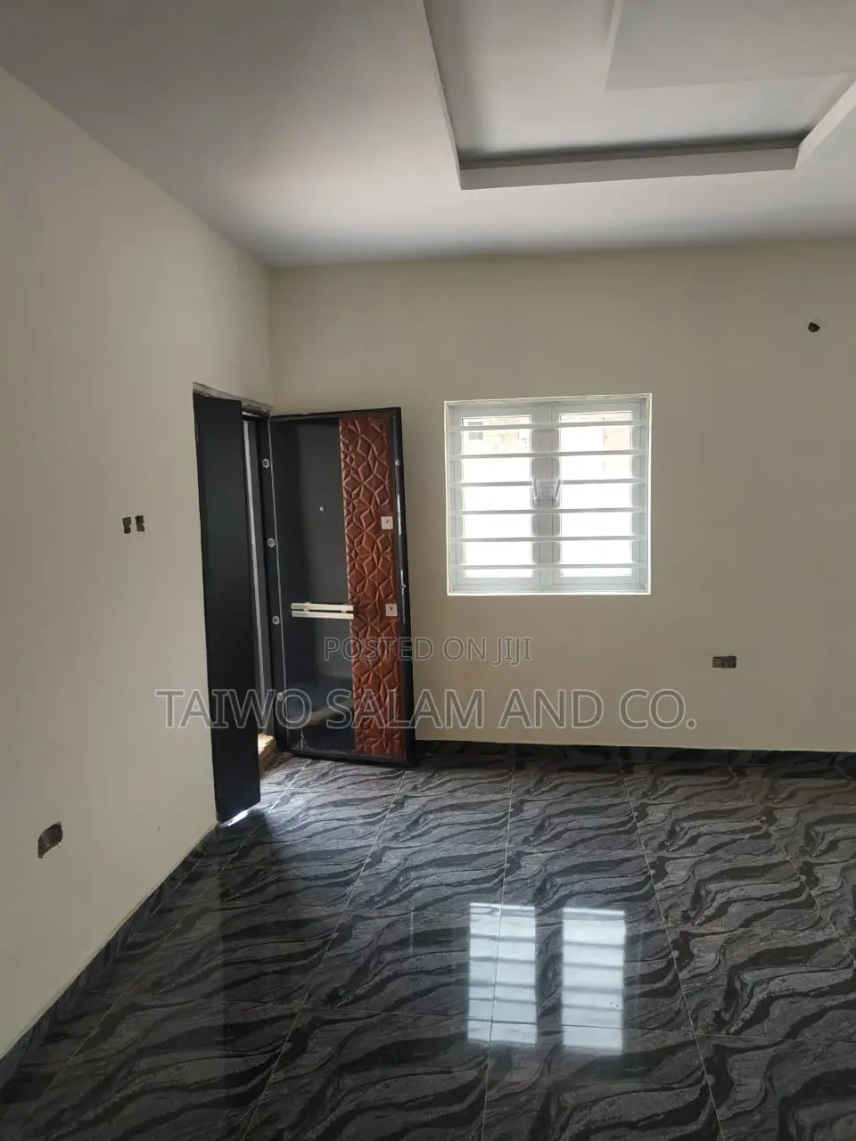2bdrm Block of Flats in Jericho for sale in Jericho