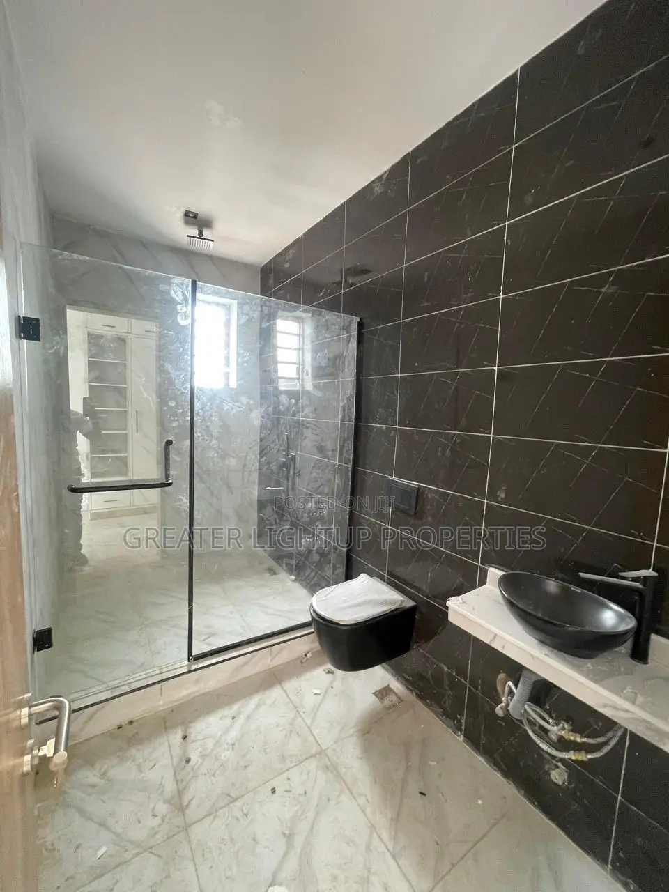 Furnished 4bdrm Duplex in Ikota Estate, Lekki for sale in Lekki