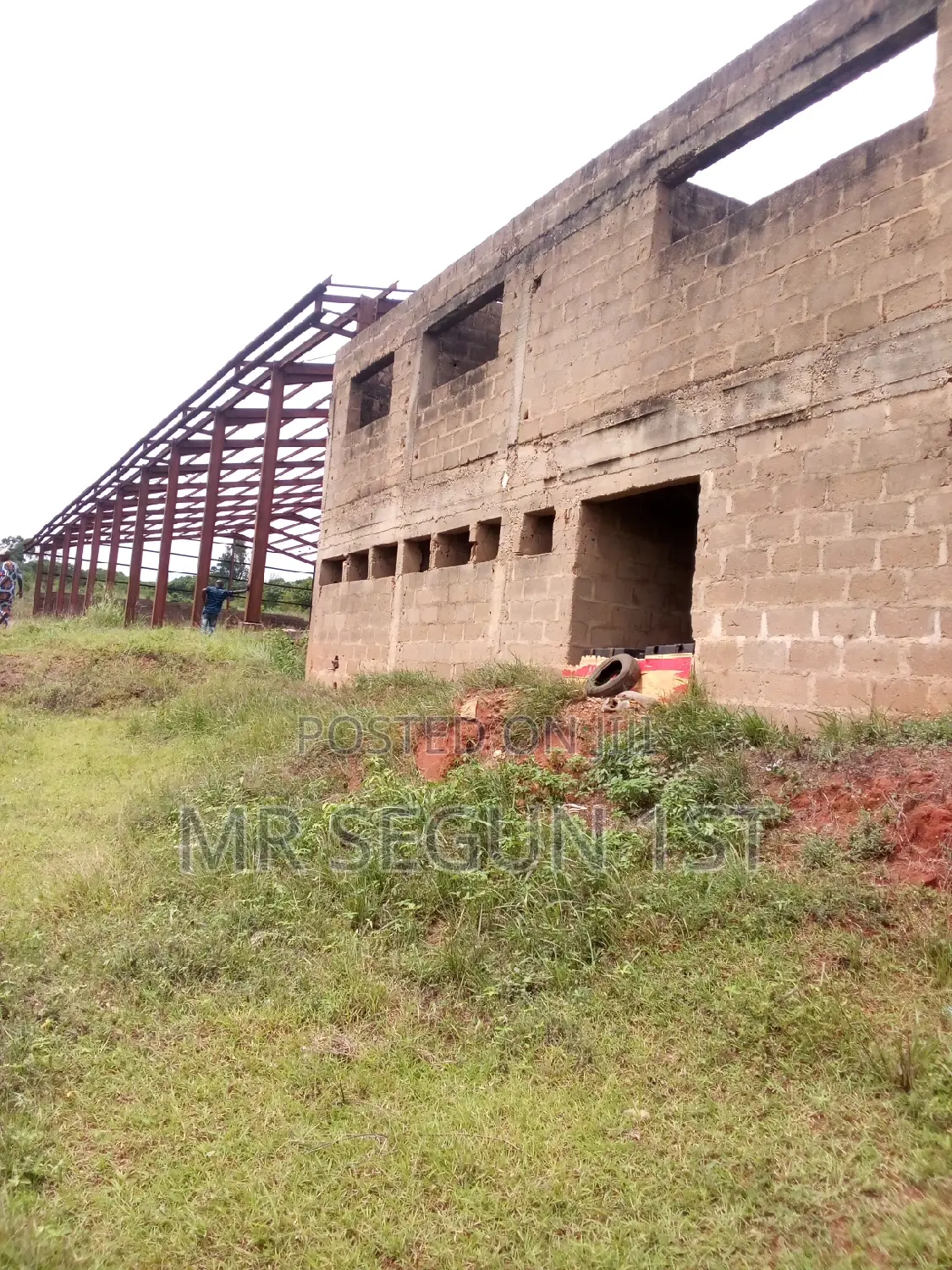 Warehouse on 10 Acers of Land at Sagamu in Sagamu
