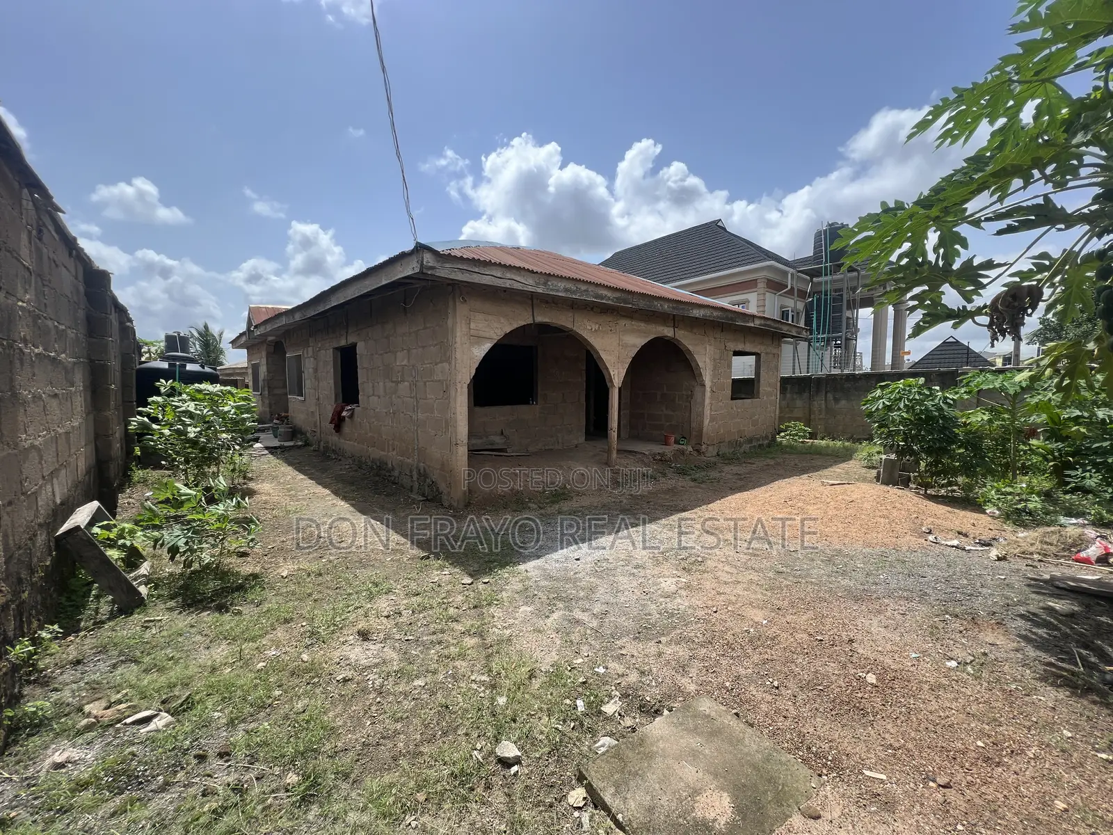 4bdrm Bungalow in Ile Tuntun Area, Idishin for sale in Idishin