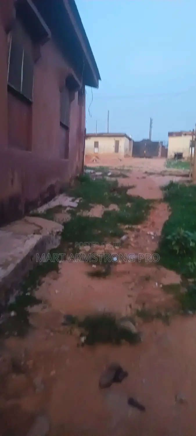 3plots of Land Facing Major Road in Ikorodu Lagos in Ikorodu