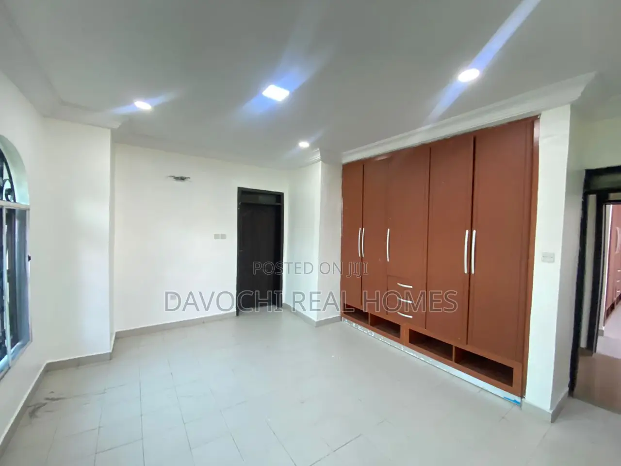 5bdrm Duplex in Lekki Phase One for rent in Lekki