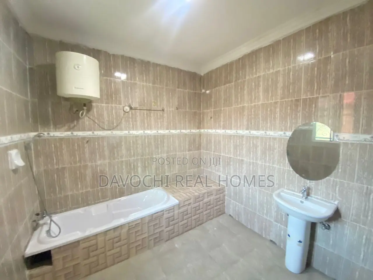 5bdrm Duplex in Lekki Phase One for rent in Lekki