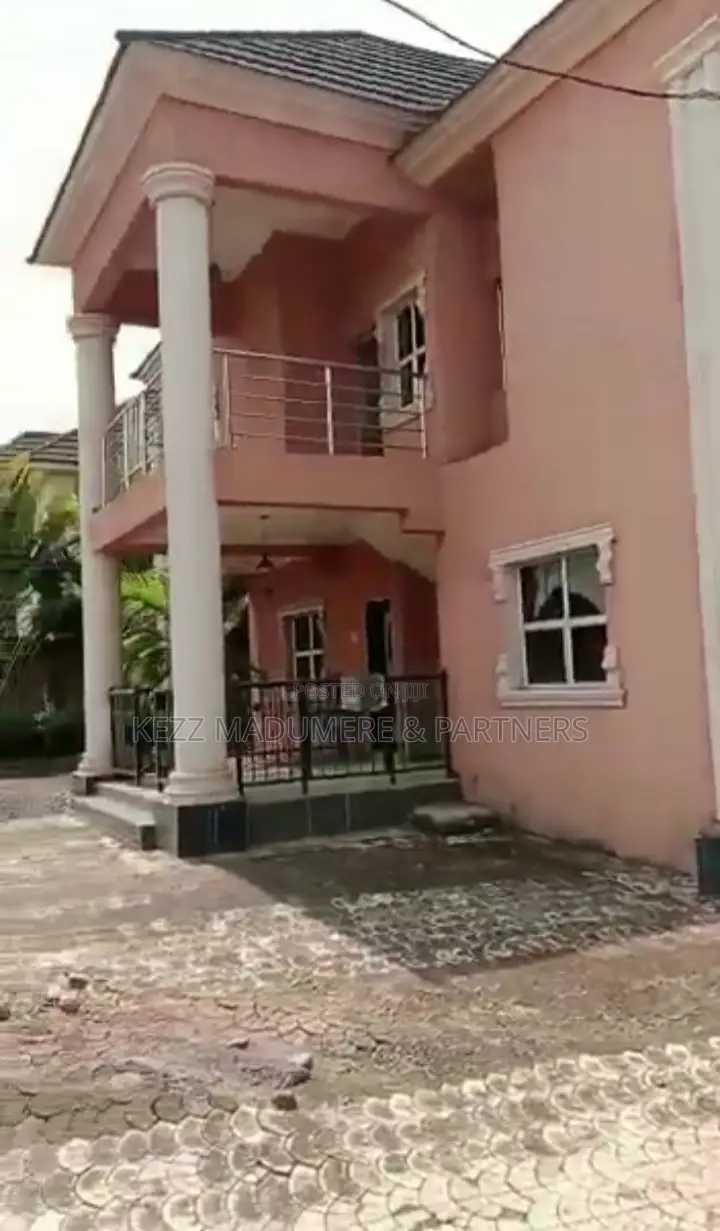 7bdrm Duplex in Trade Fare , Golf for sale in Enugu