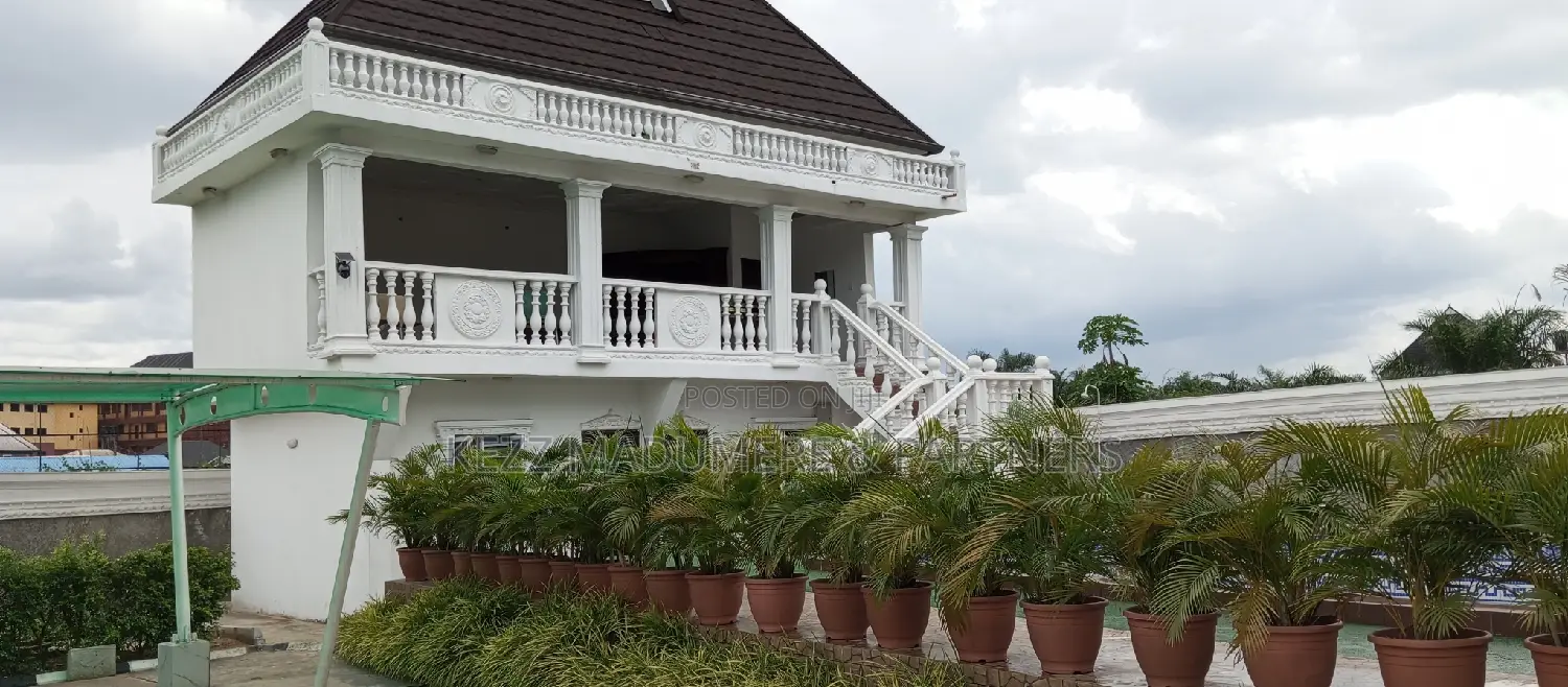 5bdrm Duplex in Off G.U.Aker Rd , for sale in Port-Harcourt