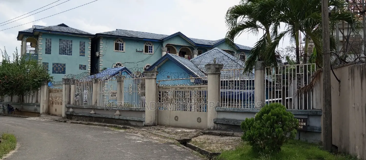 9bdrm Block of Flats in Stadium Road , Port for sale in Port-Harcourt