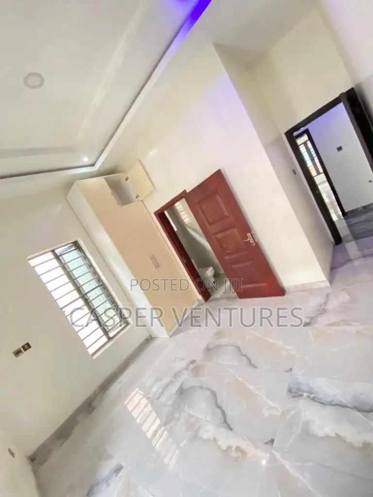 1bdrm Shared Apartment in Chevron for rent in Chevron