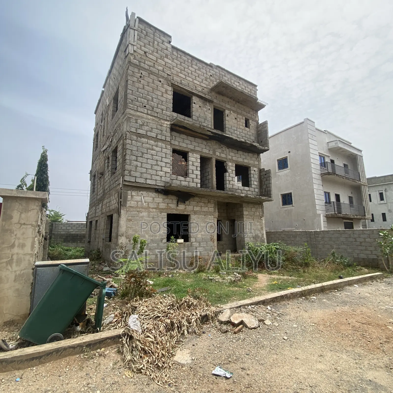 7bdrm Duplex in Dawaki for sale in Dawaki