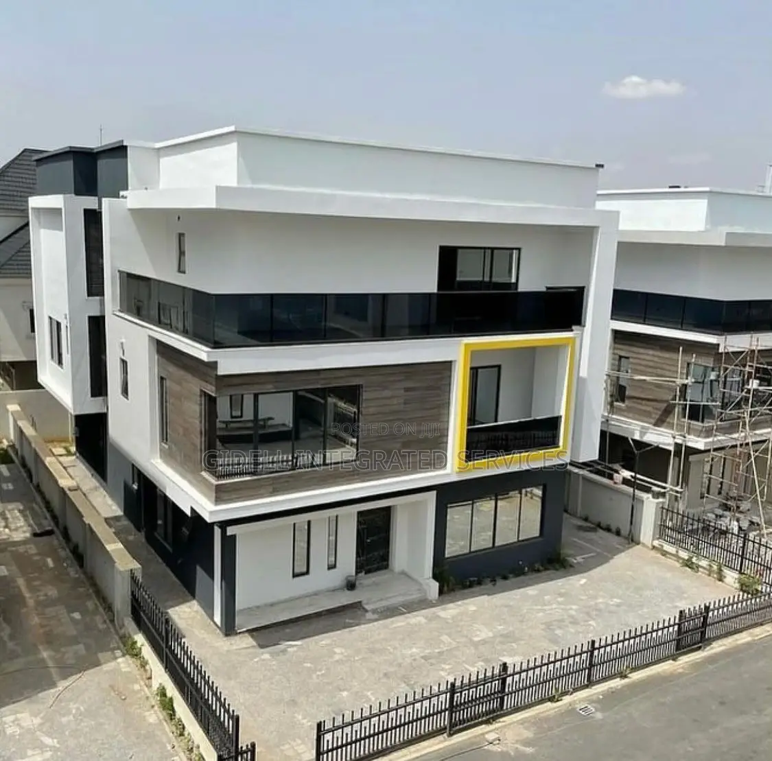 6bdrm Duplex in Guzape District for sale in Guzape District