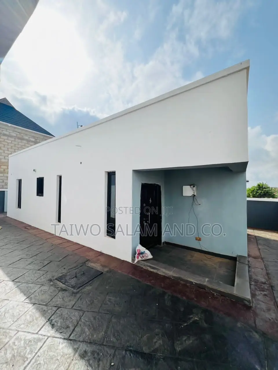 4bdrm Duplex in Akobo for sale in Akobo