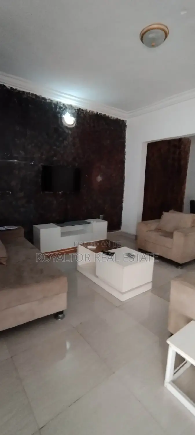 Furnished 3bdrm Block of Flats in Royaltor, Benin City for rent in Benin City