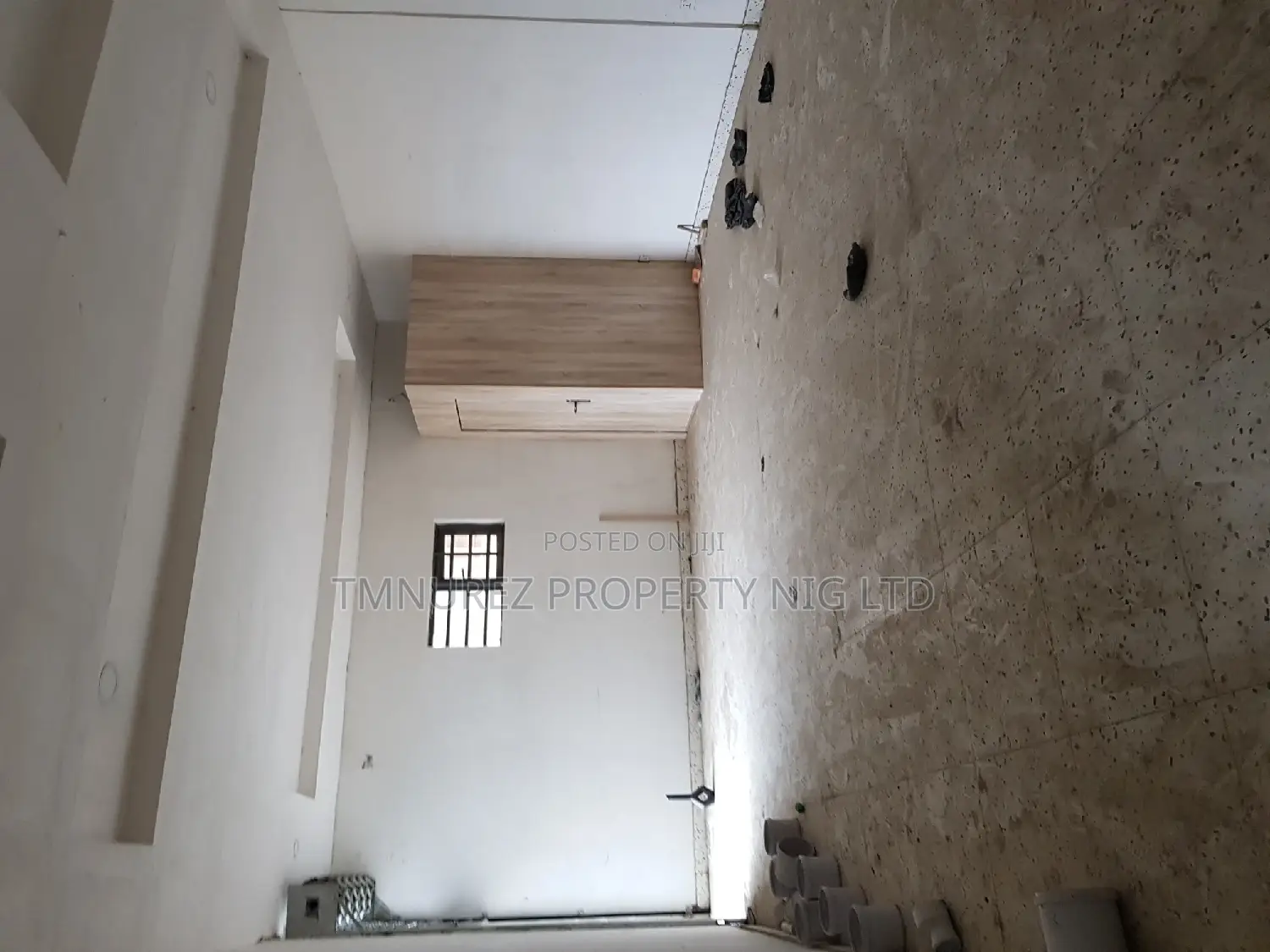 Shop to Let Orchid Road in Lekki