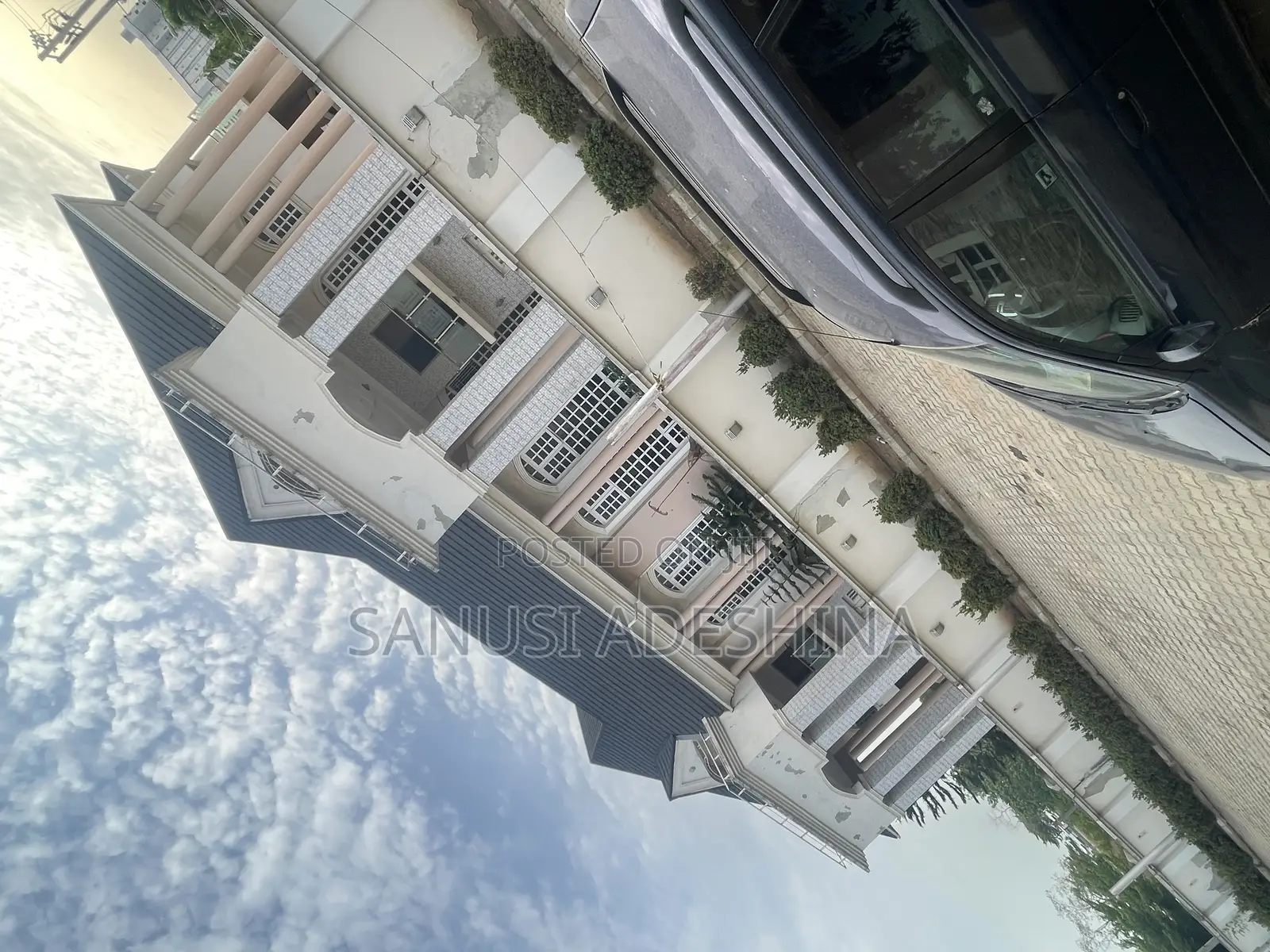 10bdrm Duplex in Mabushi Abuja for sale in Mabushi