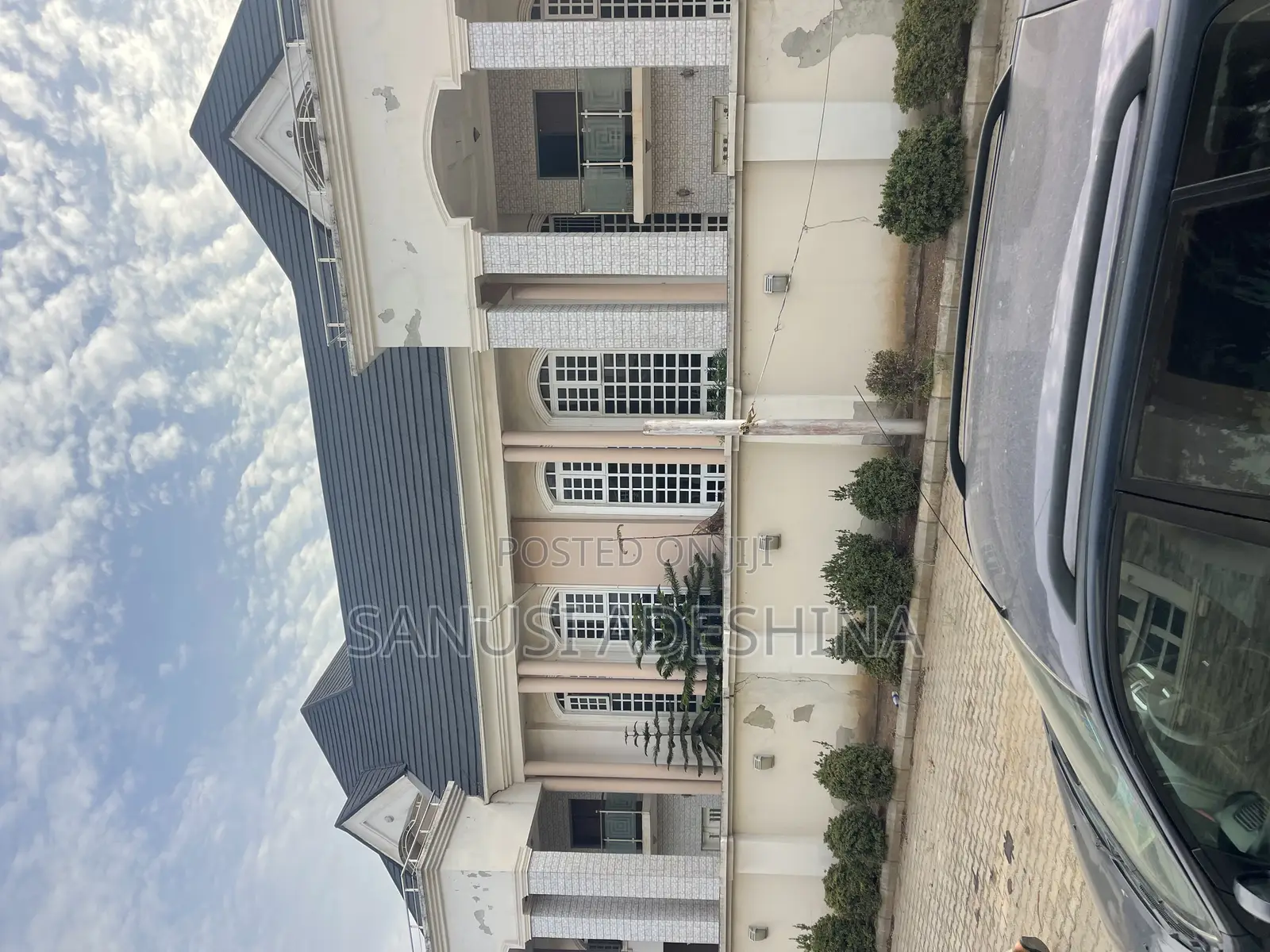 10bdrm Duplex in Mabushi Abuja for sale in Mabushi