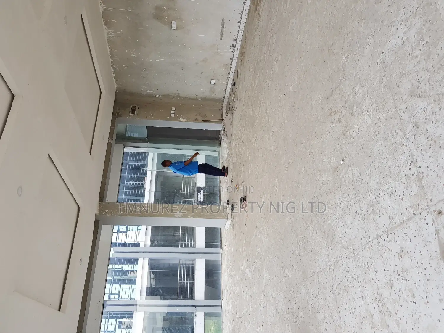 Shop Show Room for Sale in Lekki