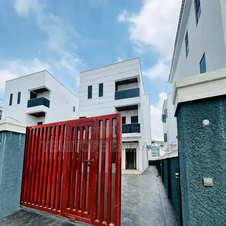 Furnished 5bdrm House in Ikeja Gra for sale in Ikeja GRA