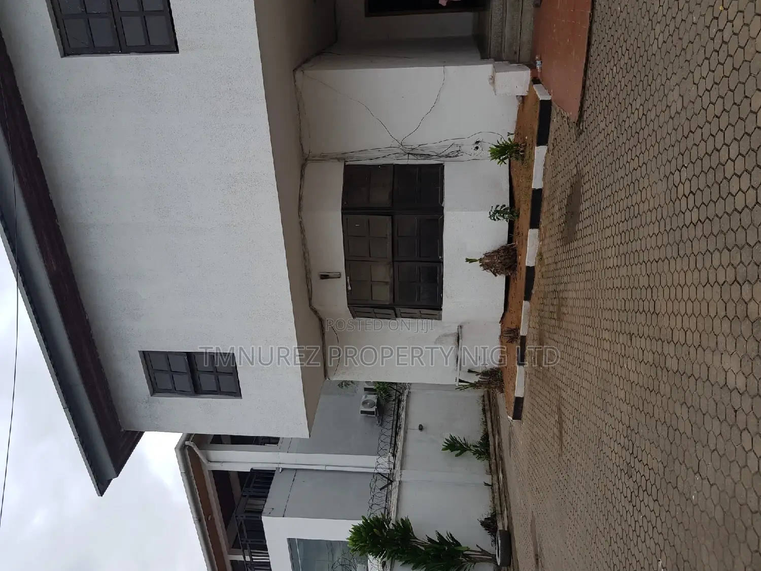 5bdrm Duplex in Admiralty, Lekki Phase 1 for rent in Lekki Phase 1