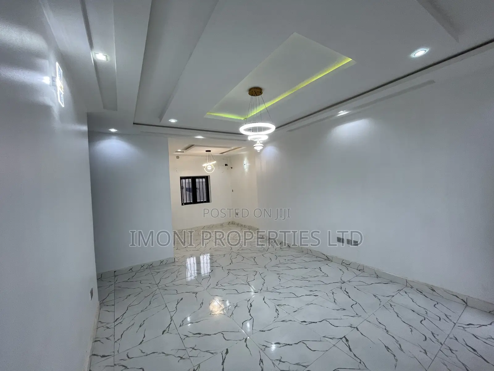 3bdrm Block of Flats in Fo1, Kubwa for rent in Kubwa