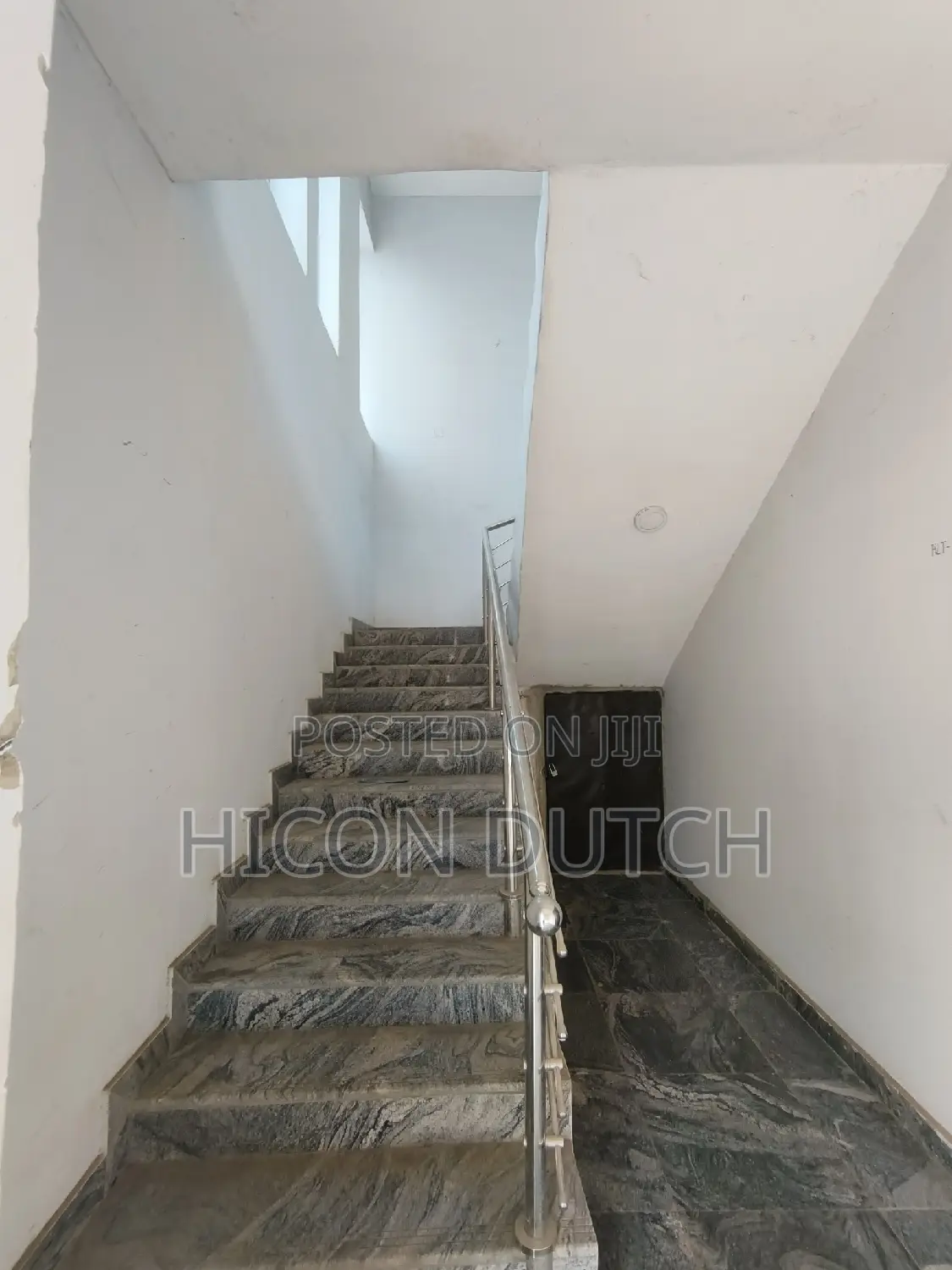 3bdrm Block of Flats in After Berger, Life Camp for rent in Life Camp