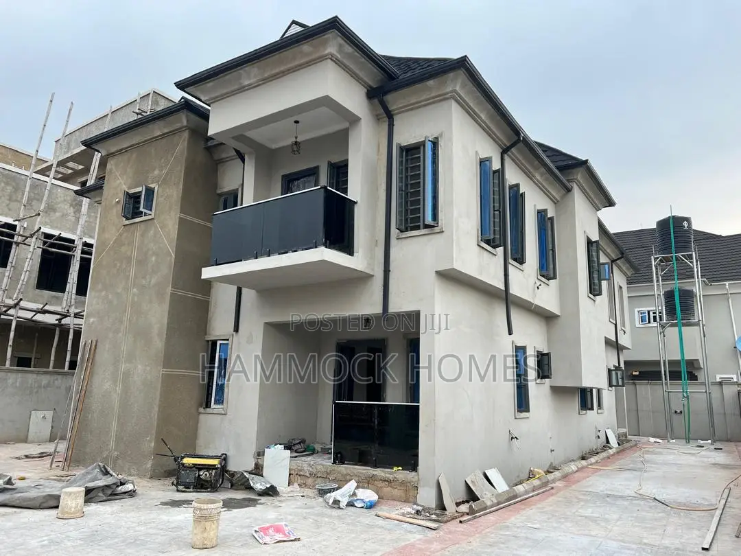 5bdrm Duplex in Cedarhaus Gardens, Oluyole Estate for sale in Oluyole Estate