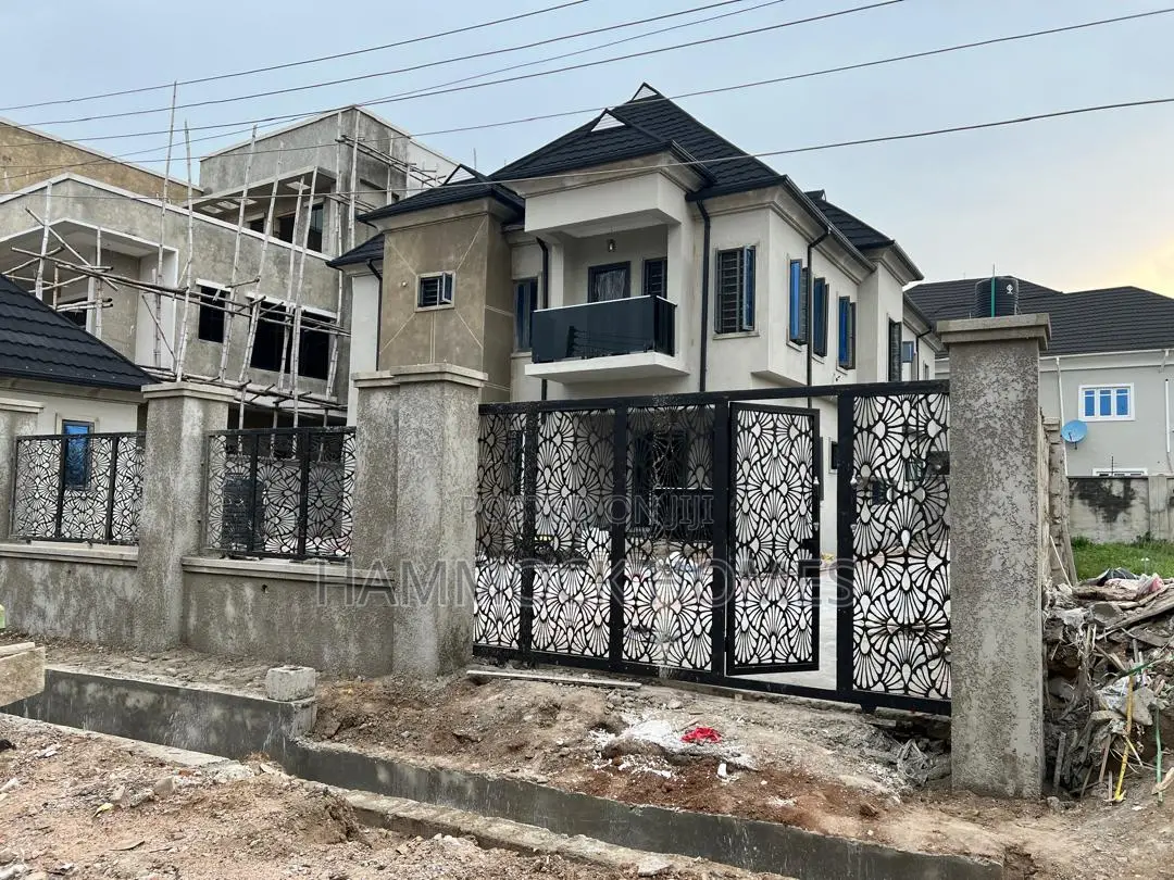 5bdrm Duplex in Cedarhaus Gardens, Oluyole Estate for sale in Oluyole Estate