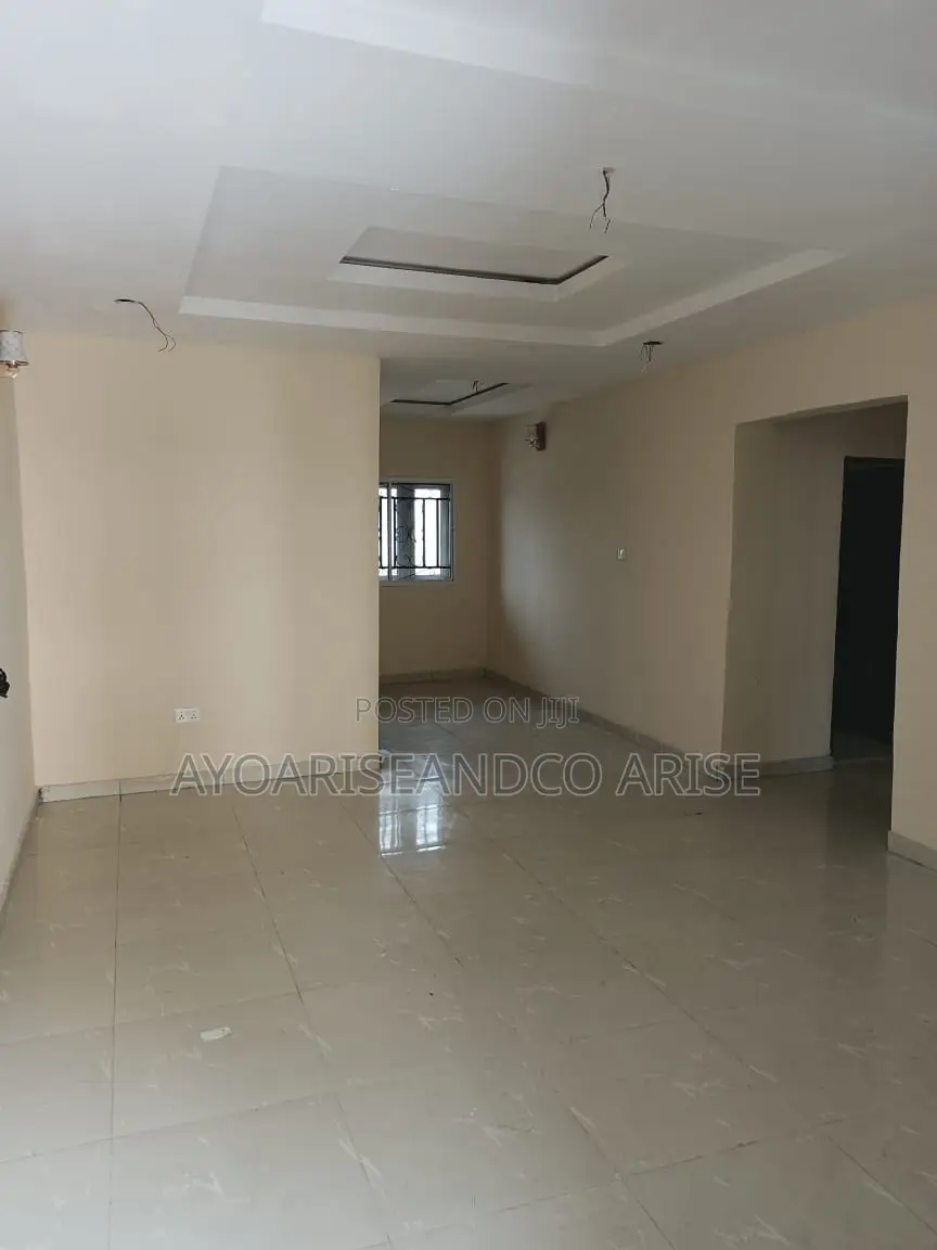 2bdrm Block of Flats in River Park, Lugbe District for rent in Lugbe District