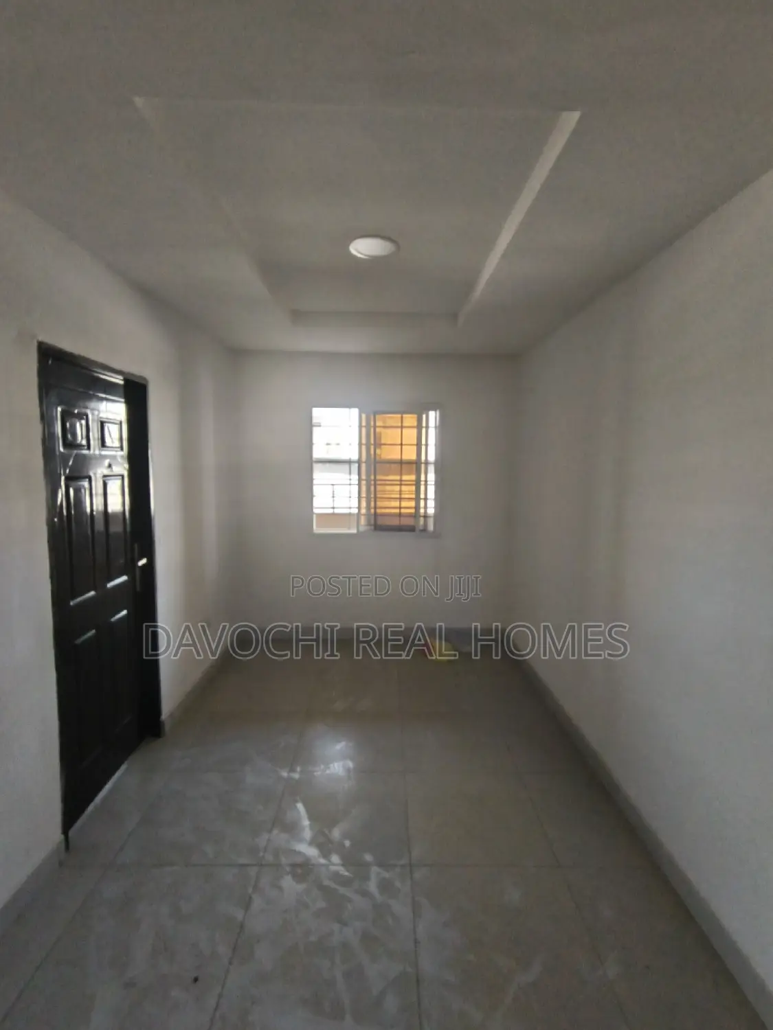 3bdrm Apartment in Orchid Road, Lekki for sale in Lekki
