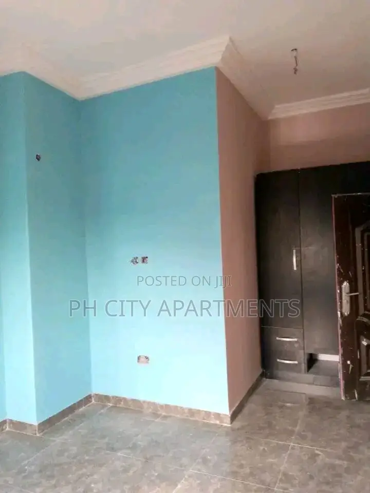 2bdrm Block of Flats in Port-Harcourt for sale in Port-Harcourt