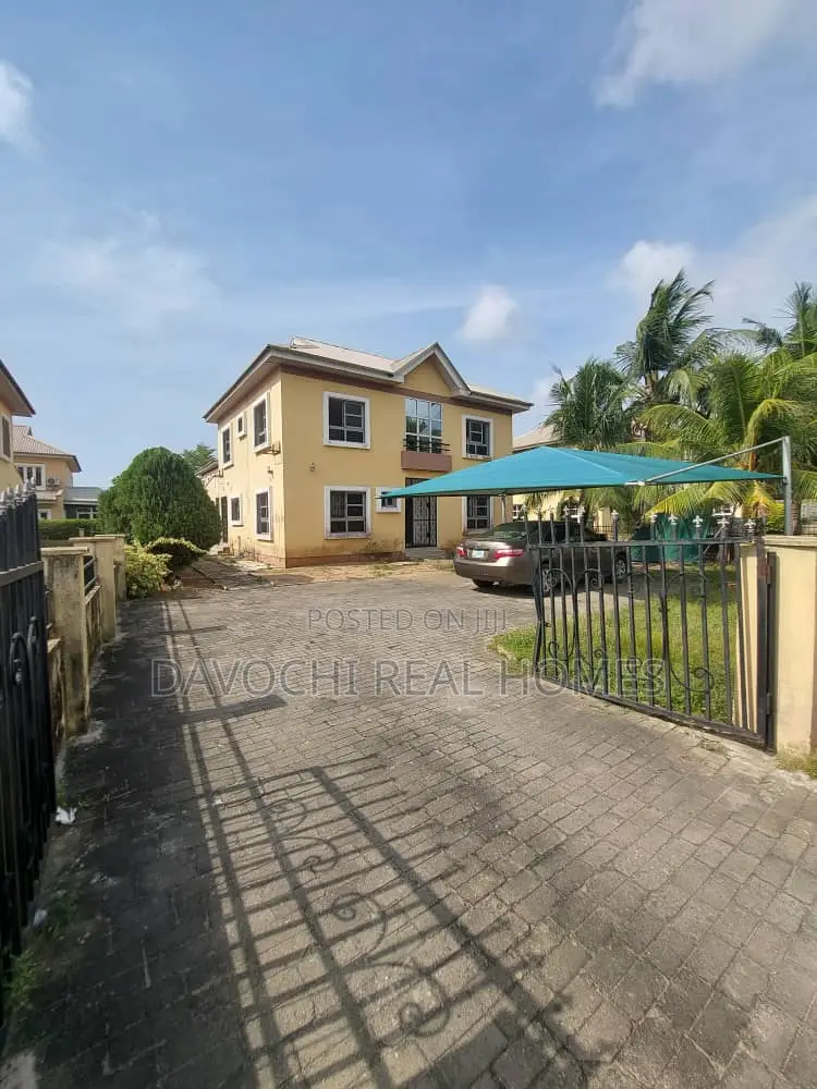 4bdrm Duplex in Northern Fourthshore, Lekki for rent in Lekki