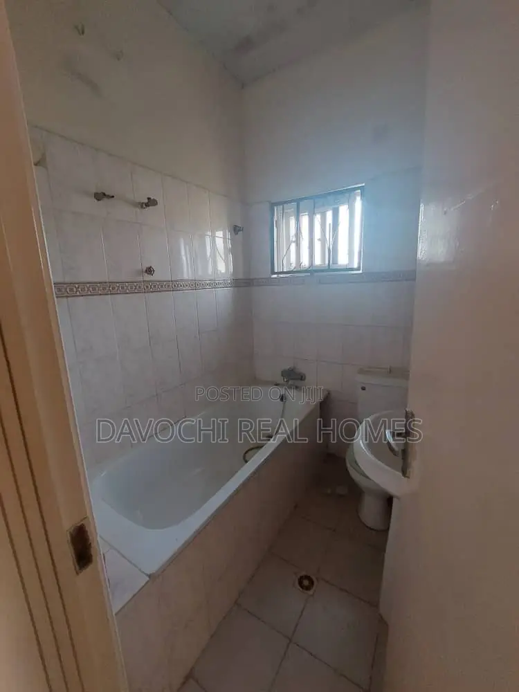 4bdrm Duplex in Northern Fourthshore, Lekki for rent in Lekki