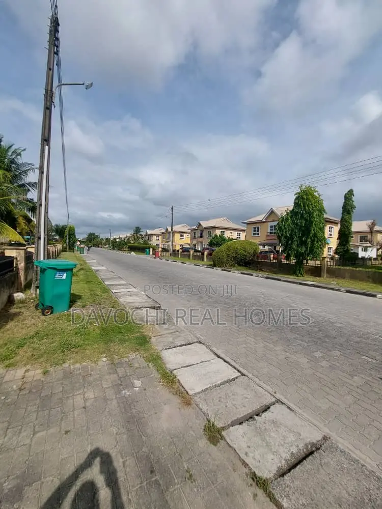 4bdrm Duplex in Northern Fourthshore, Lekki for rent in Lekki