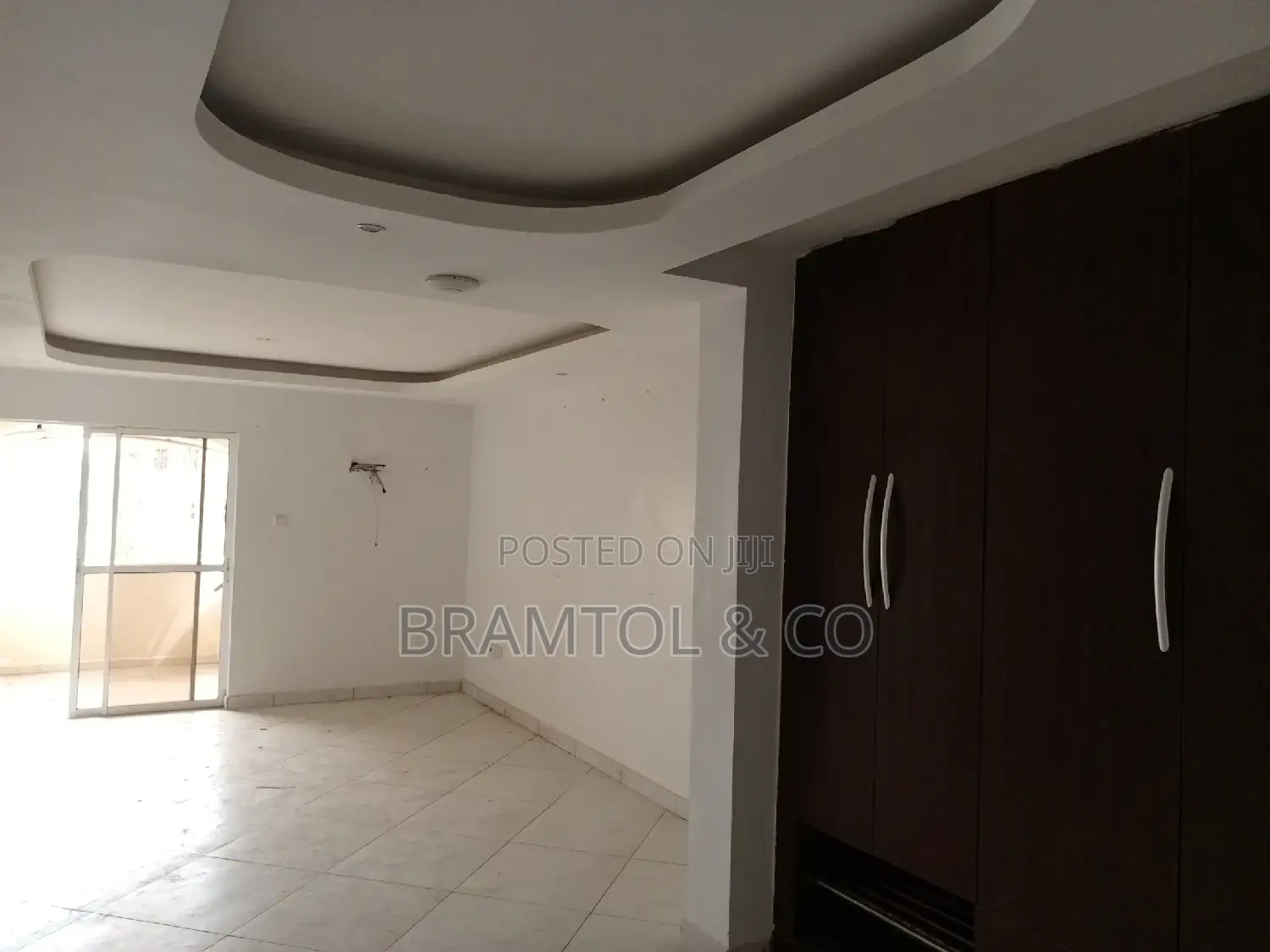 4 Bedroom Semi-Detached With Extra Room and Bq in Maitama