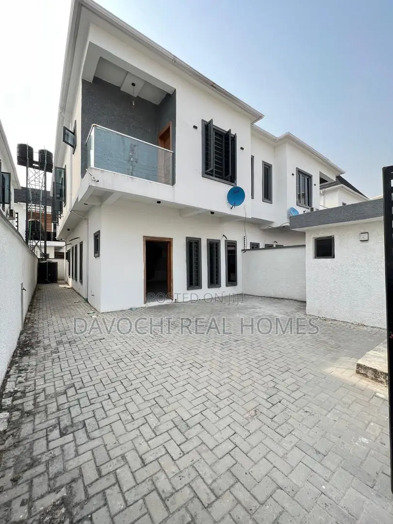 4bdrm Duplex in Ikate, Lekki for rent in Lekki