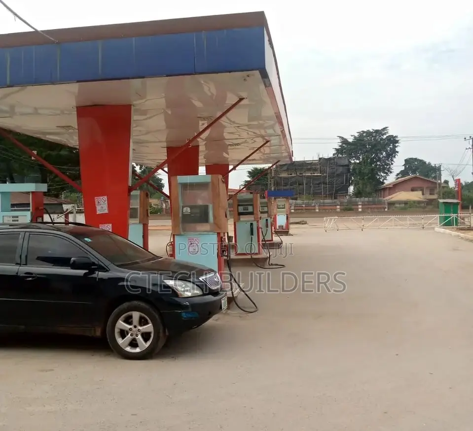 Filling Station for Sale at Aduwawa Rd,Benin. 120x170ft.230m in Benin City