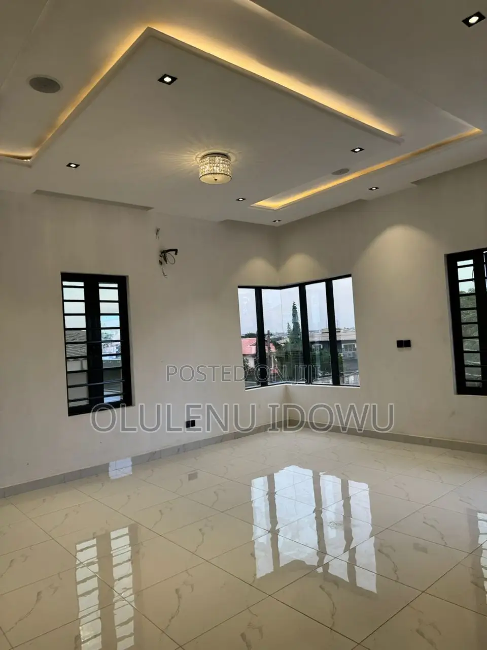 Furnished 5bdrm Duplex in Alimosho for sale in Alimosho