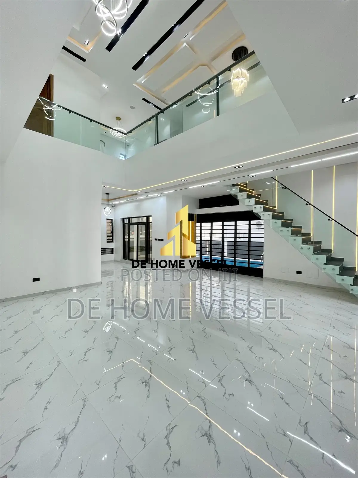 5bdrm Duplex in Osapa london for sale in Osapa london