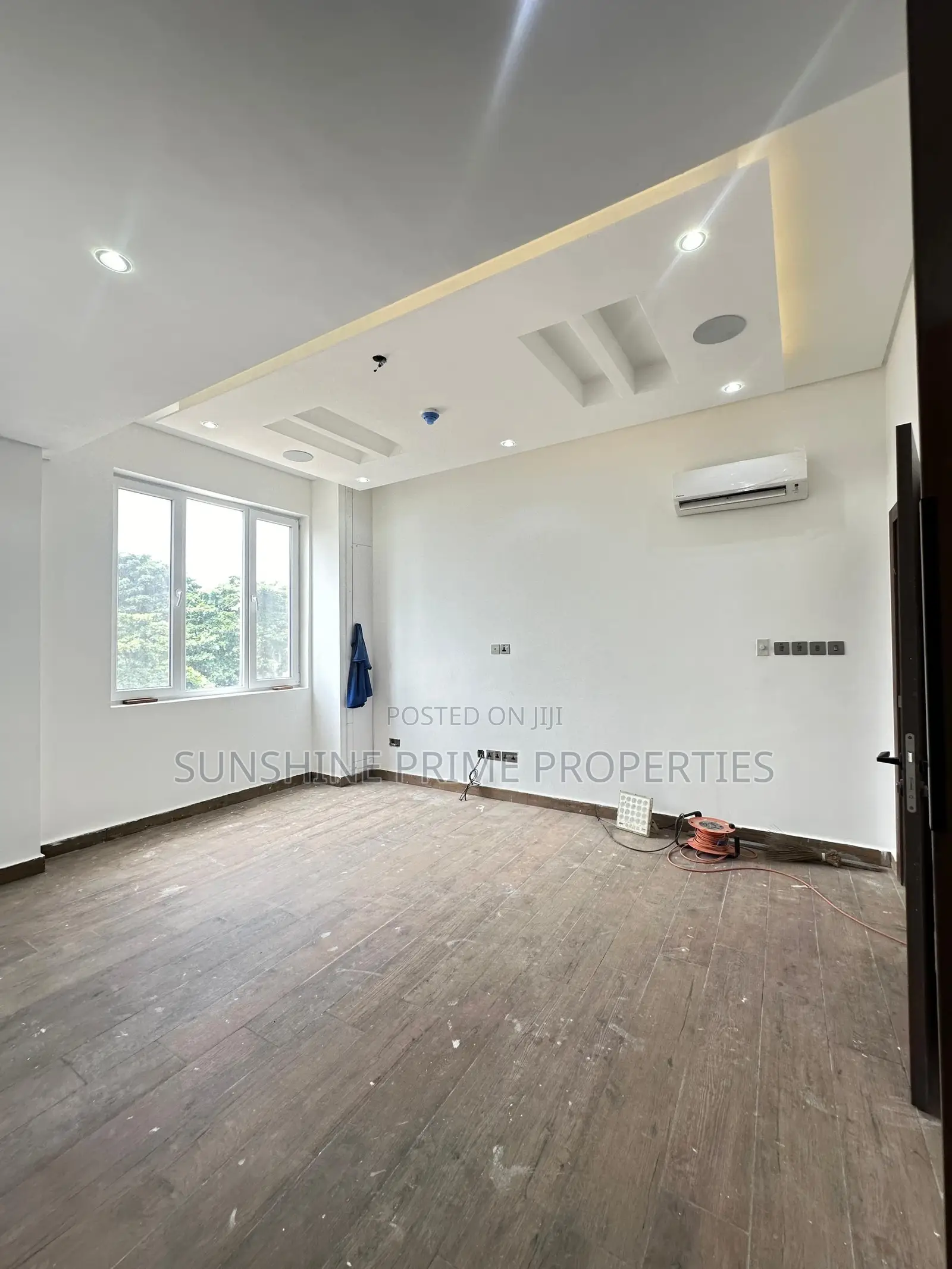 3bdrm Maisonette in Victoria Island for sale in Victoria Island
