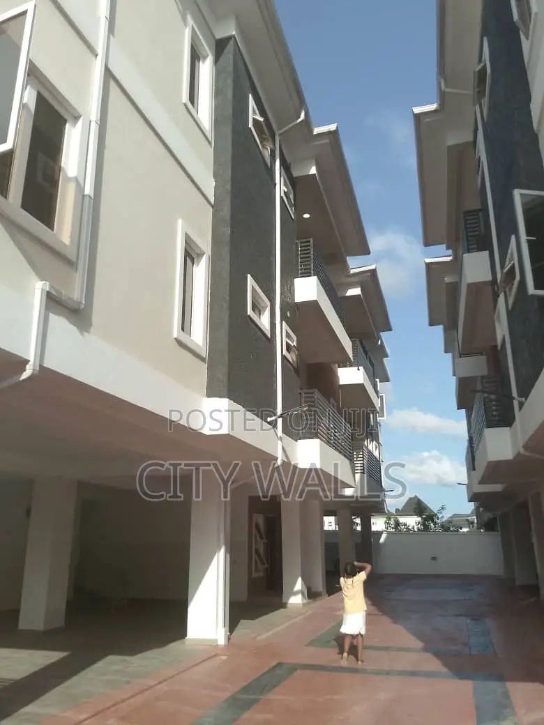 3bdrm Block of Flats in Sunshine Estate, Sangotedo for rent in Sangotedo