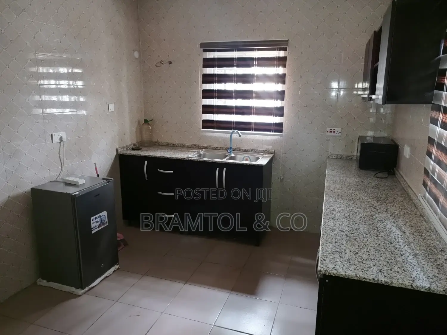 Furnished 2bdrm Block of Flats in Crd, Lugbe District for rent in Lugbe District