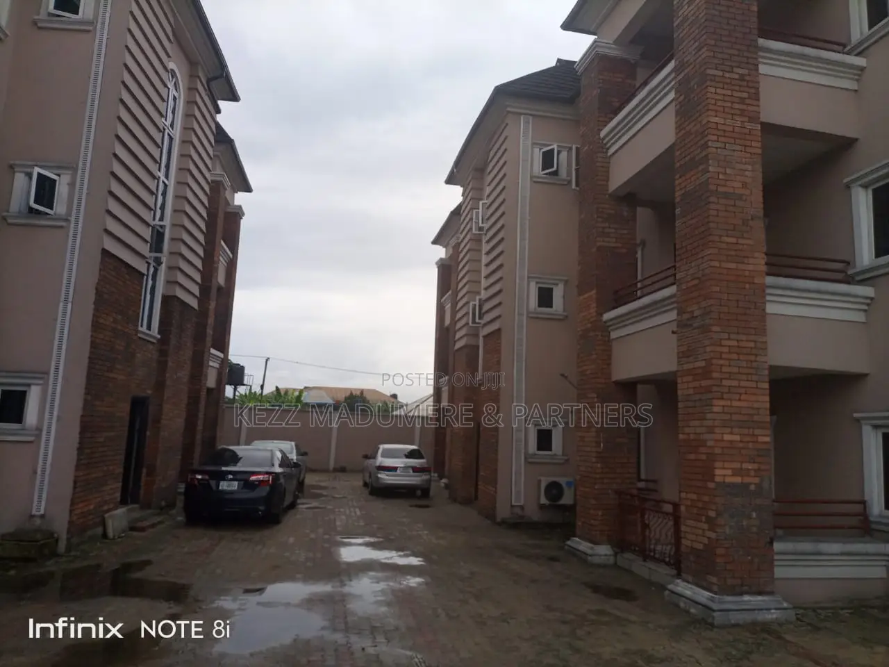 12bdrm Block of Flats in Egbelu Avenue , Off, Port-Harcourt for sale in Port-Harcourt