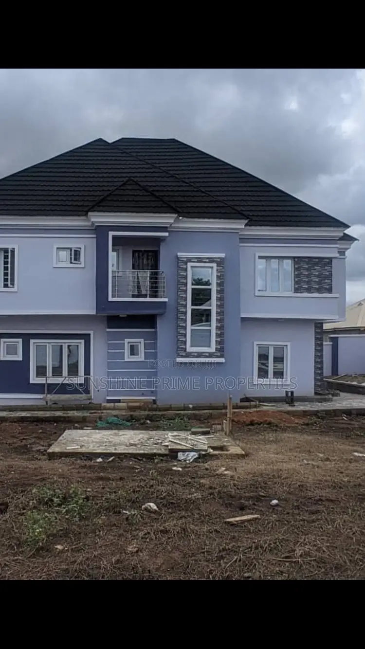 4bdrm Duplex in , Graceland Estate for sale in Akure