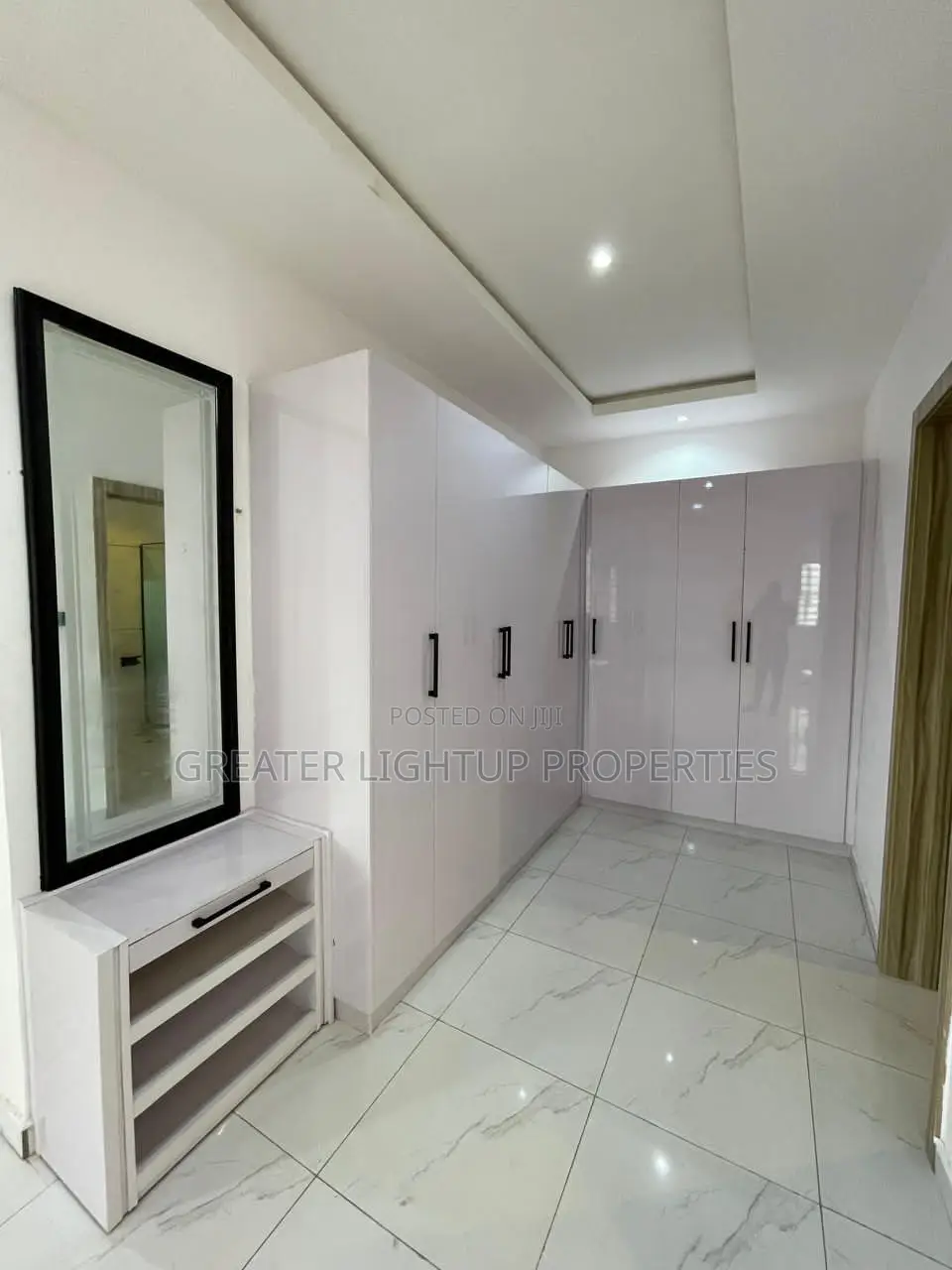 Furnished 4bdrm Duplex in Ikate, Lekki Phase 1 for sale in Lekki Phase 1