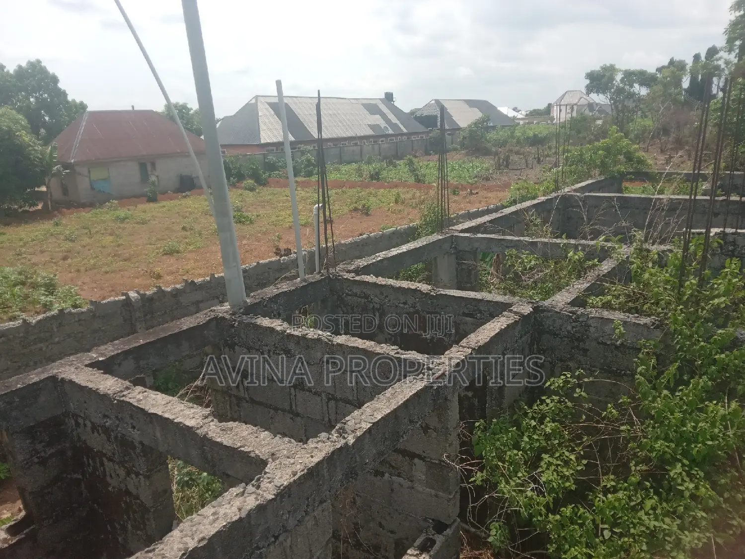 Total of 3 Plots of Land With an Uncompleted Building in Owerri