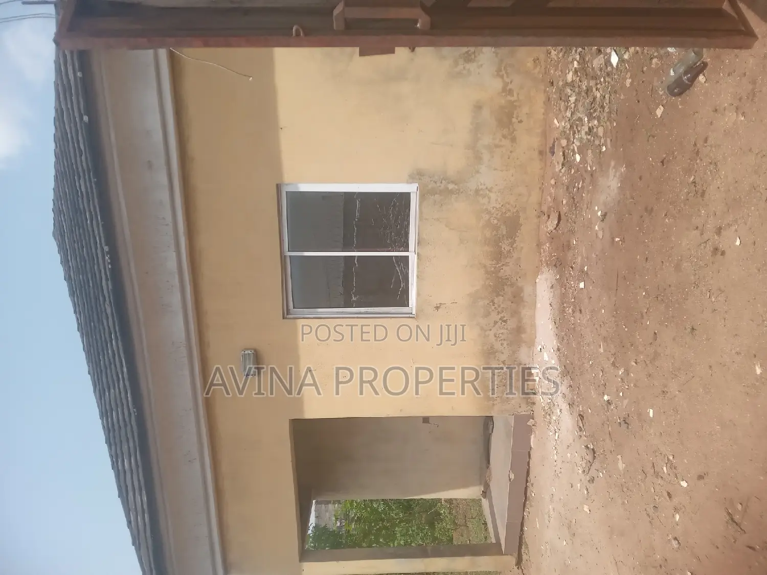 Total of 3 Plots of Land With an Uncompleted Building in Owerri