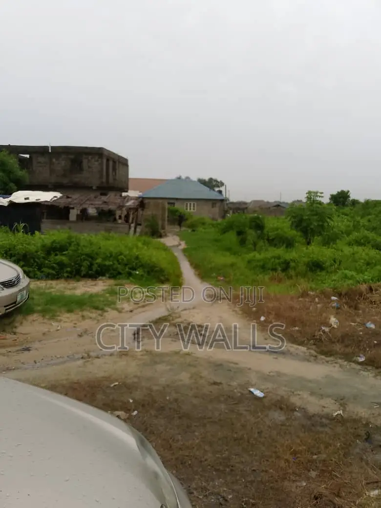 1 Full Plot of Land for Sale in Awoyaya