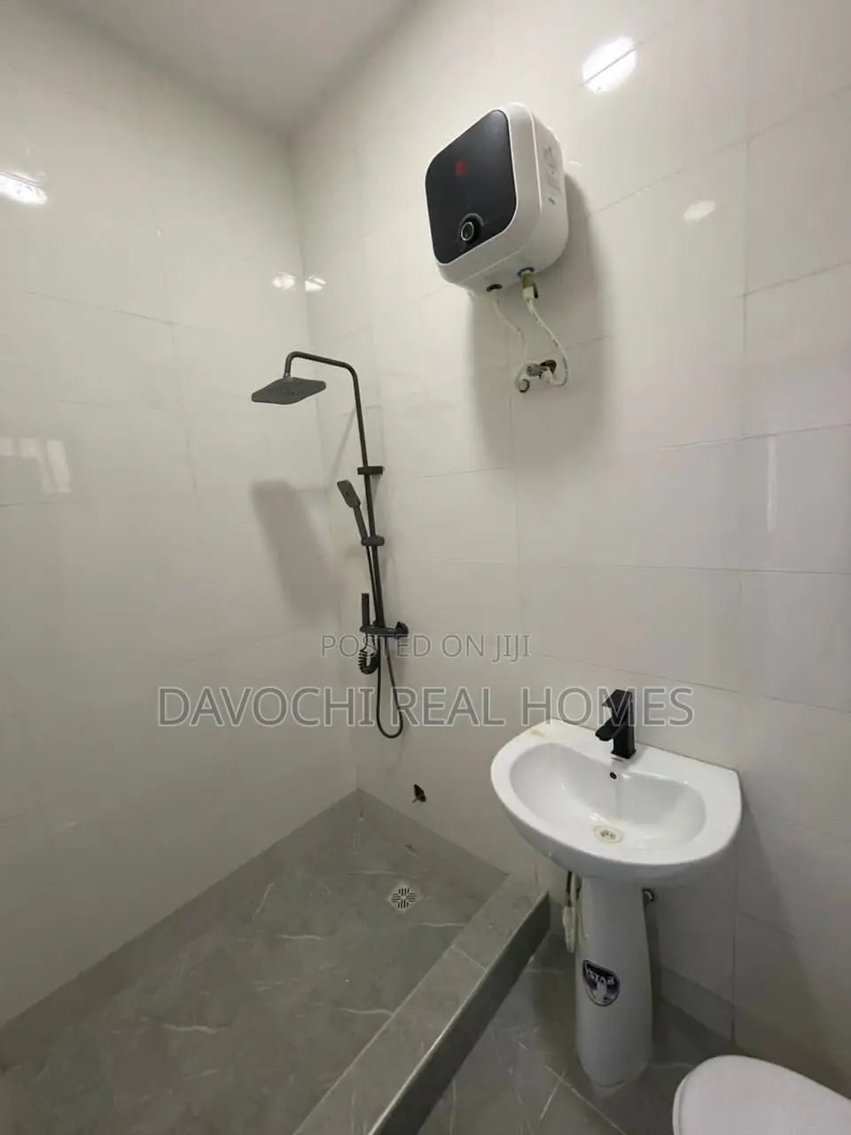 2bdrm Apartment in Chevron Conservation, Lekki for rent in Lekki