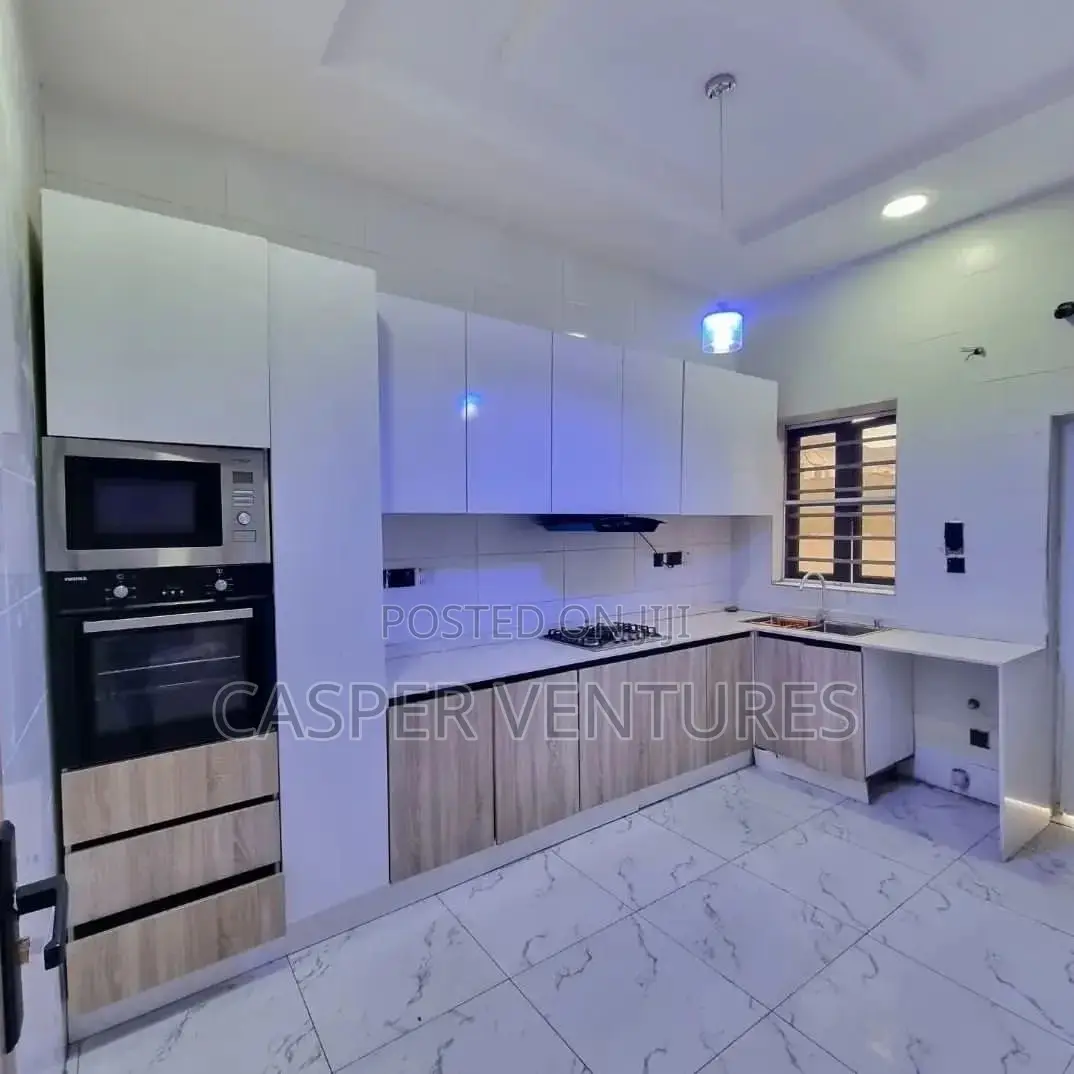 4bdrm Duplex in Orchid, Lekki for rent in Lekki