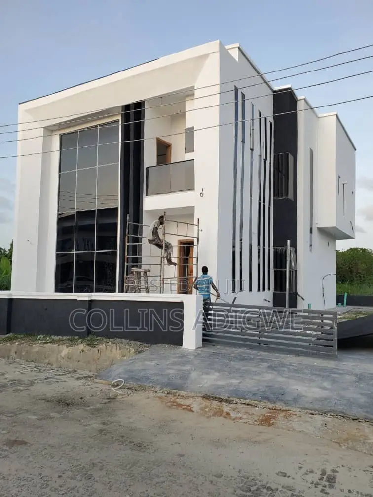 4bdrm Duplex in Lekki Garden for sale in Lekki Gardens Estate