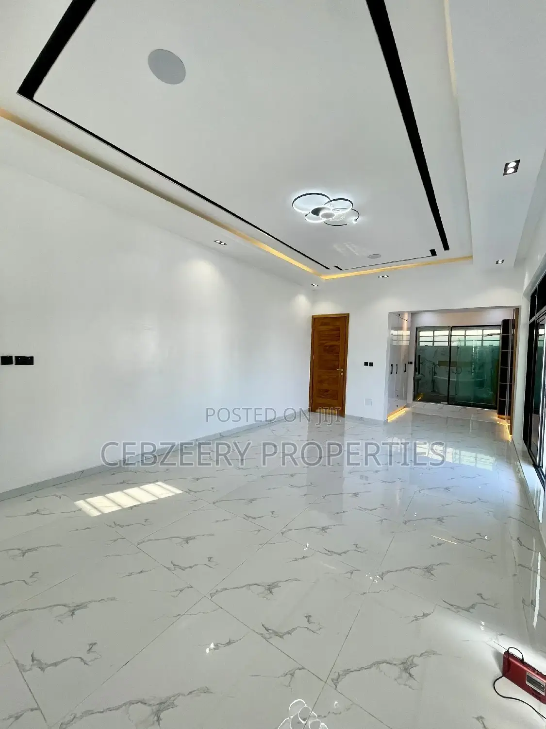 5bdrm Duplex in Lekki for sale in Lekki